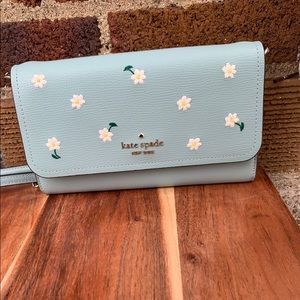 KATE SPADE EMBROIDERED LEA CHAIN Wallet Crossbody/Shoulder Bag.